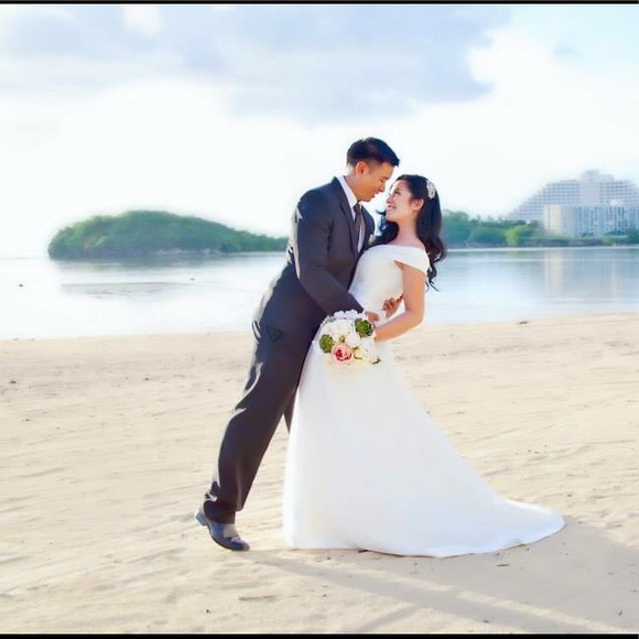 Meet the Posher - Picture 1 of 8